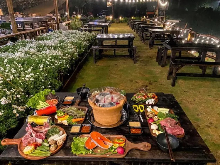 Tiệm Nướng Thương Thương: Thiên Đường Ẩm Thực Đỉnh Cao
