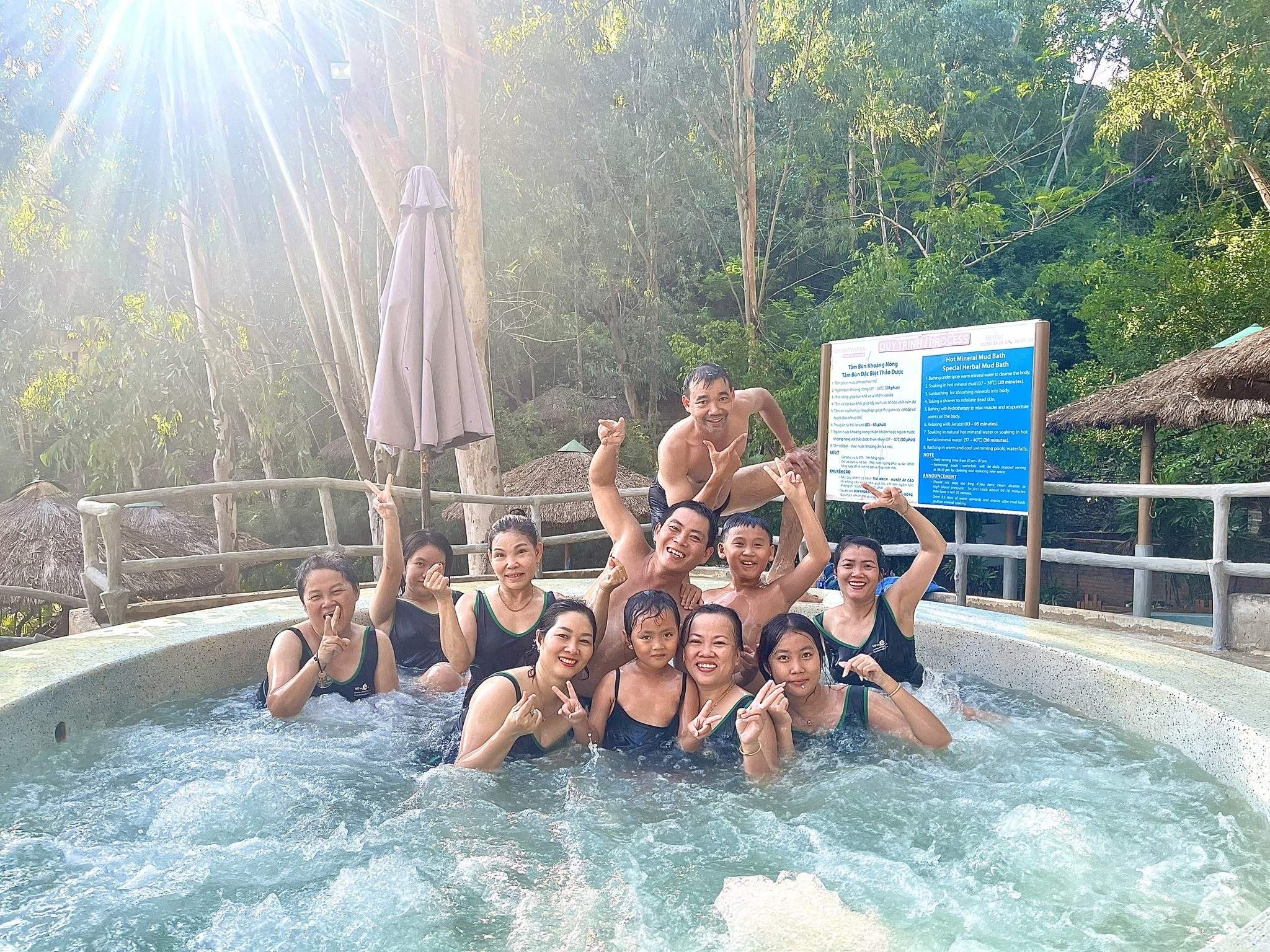 Bảng Giá Vé Tắm Bùn Tháp Bà Nha Trang Mới Nhất 2025