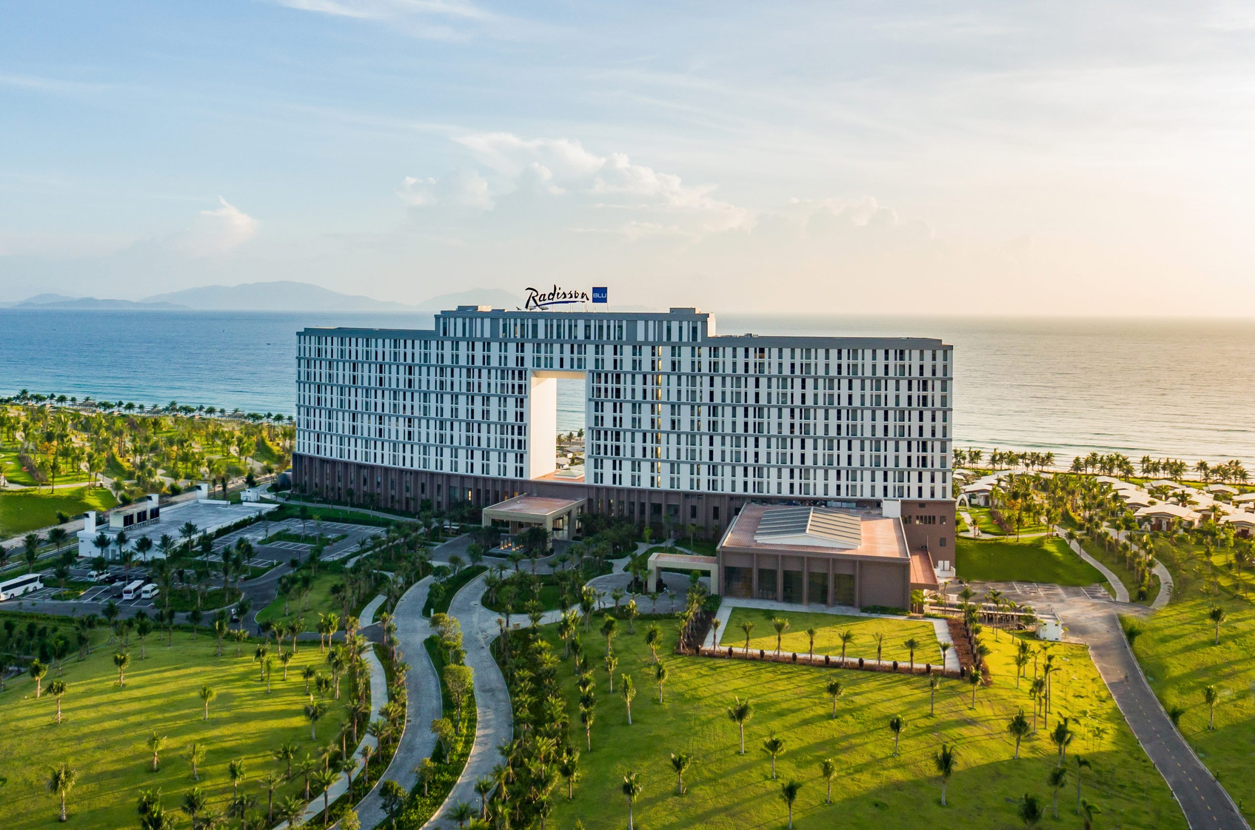 Top 8 combo resort Cam Ranh đẳng cấp giá tốt nhất 2024 -