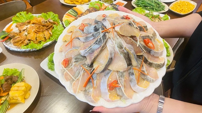 Lẩu cá tầm Đà Lạt - 10 quán lẩu thơm ngon quên lối về