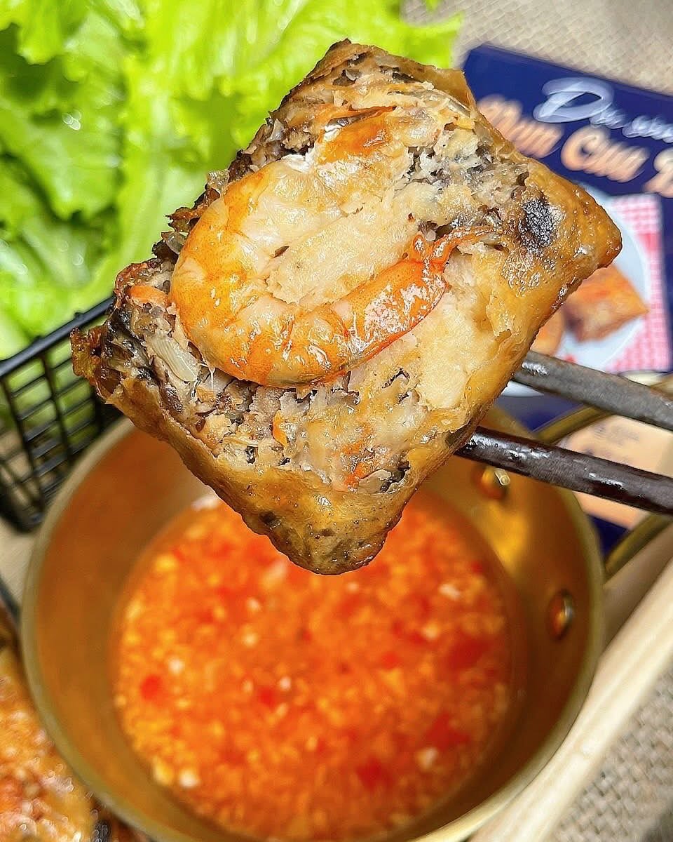 Nem Cua Bể - 1 Vỉ 12 Cái – Siêu Thị Luxy