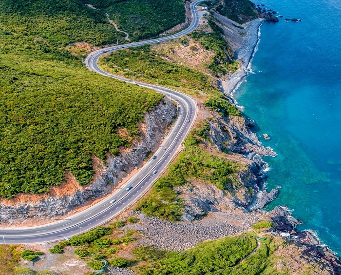 Sân bay Cam Ranh ở đâu? Kinh nghiệm di chuyển, vui chơi 2025