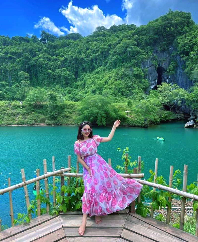 THUNG LŨNG NGỌC BÍCH HAVA QUẢNG BÌNH – GIÁ VÉ THAM QUAN 2023 - Chang Chang Family
